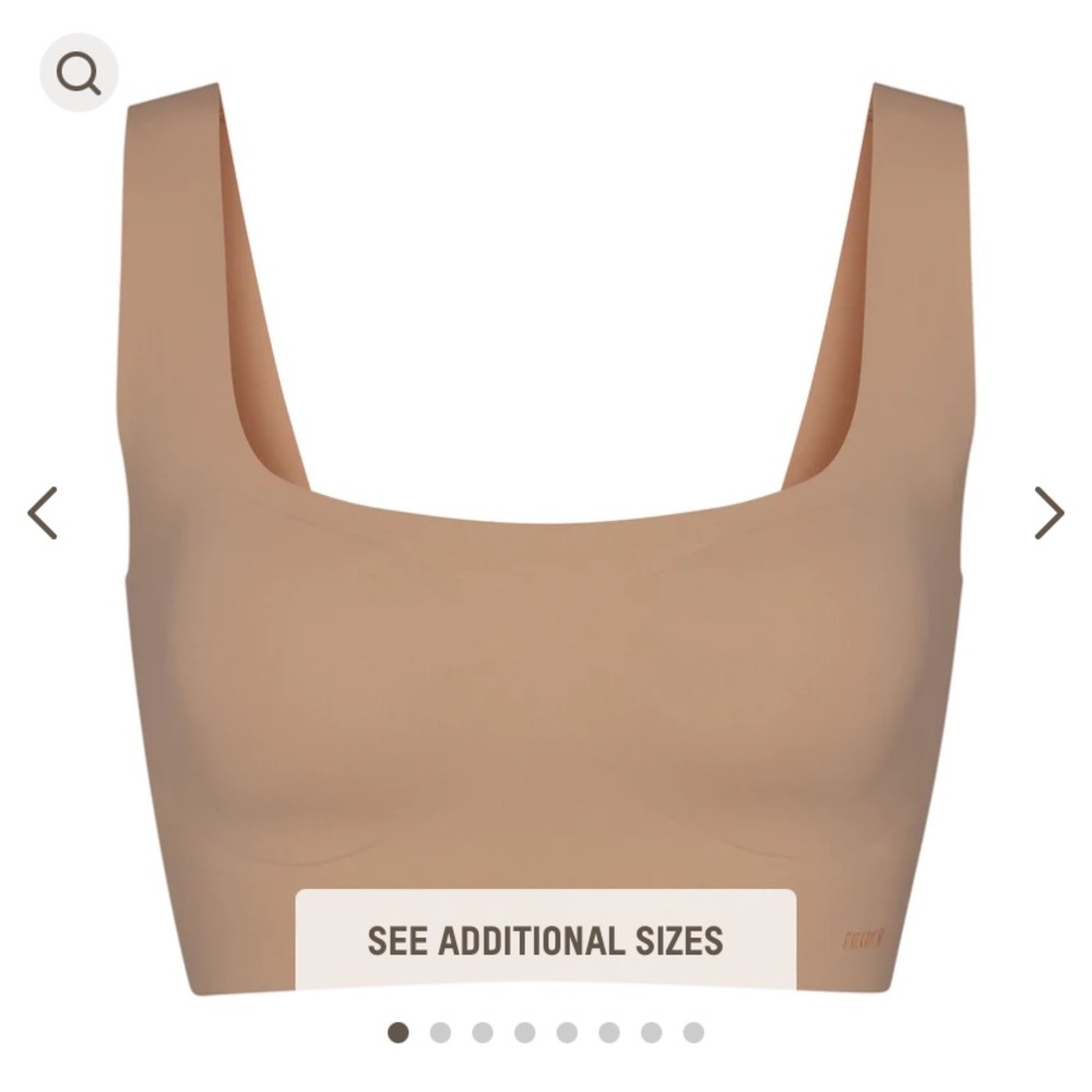 SKIMS Naked Scoop Longline Bra